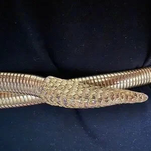Serpent Omega Chain Snake Belt | Vintage Gold Stretch Belt | Blue Eyes Accessories | Serpent Omega Chain Snake Belt Vintage Gold  main image 4